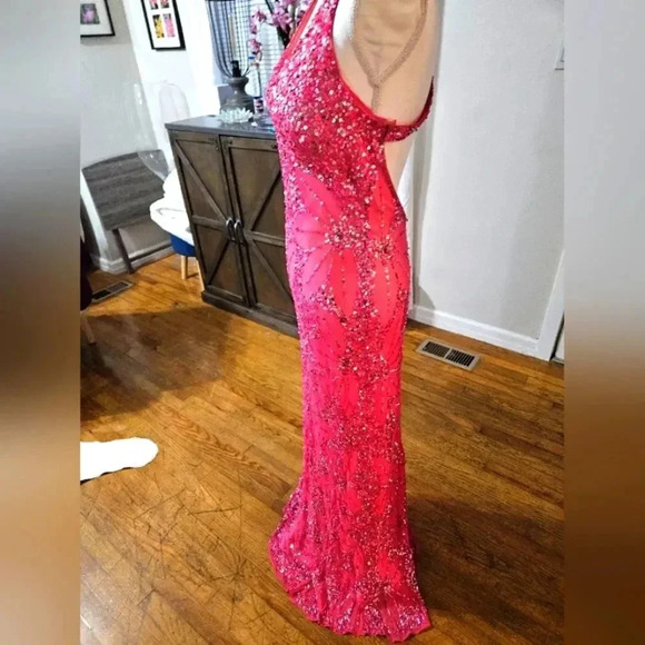 ADRIANNA PAPELL EVENING GOWN - Picture 4 of 9